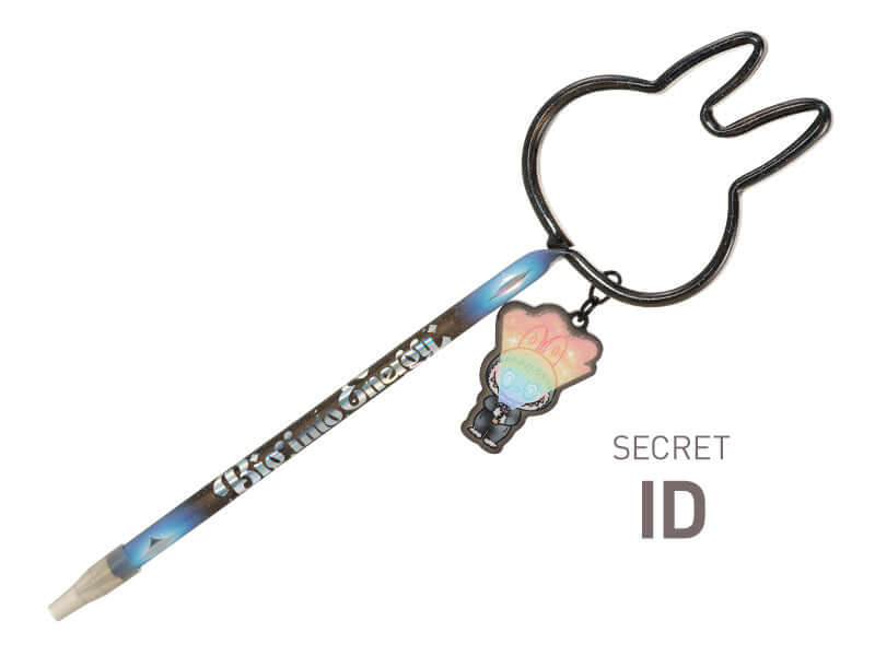 Stylo Labubu - Big into Energy Series avec design de lapin et pendentif de montgolfière, coloré et unique.