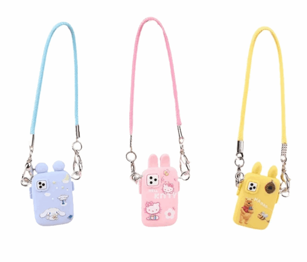 alt="Mini téléphone décoratif avec lanière colorée pour figurine Labubu – accessoire moderne, plastique robuste, dimensions miniatures, style fun et unique"