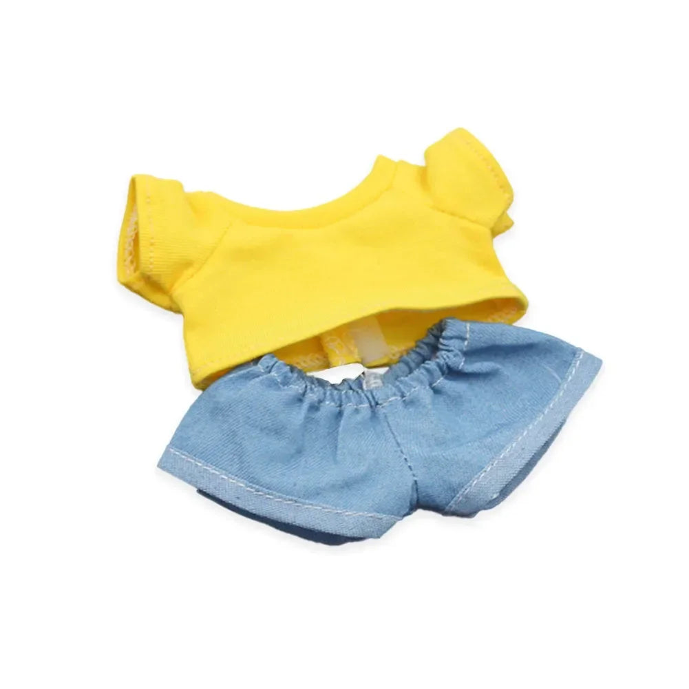 alt="Vêtements en coton pour figurines Labubu – couleurs variées, style kawaii, tissu doux et confortable, accessoires mode pour poupées 15-17 cm"