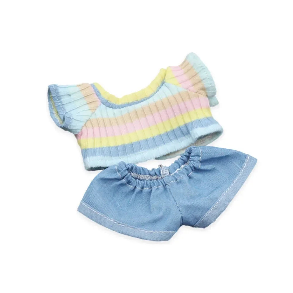 alt="Vêtements en coton pour figurines Labubu – couleurs variées, style kawaii, tissu doux et confortable, accessoires mode pour poupées 15-17 cm"