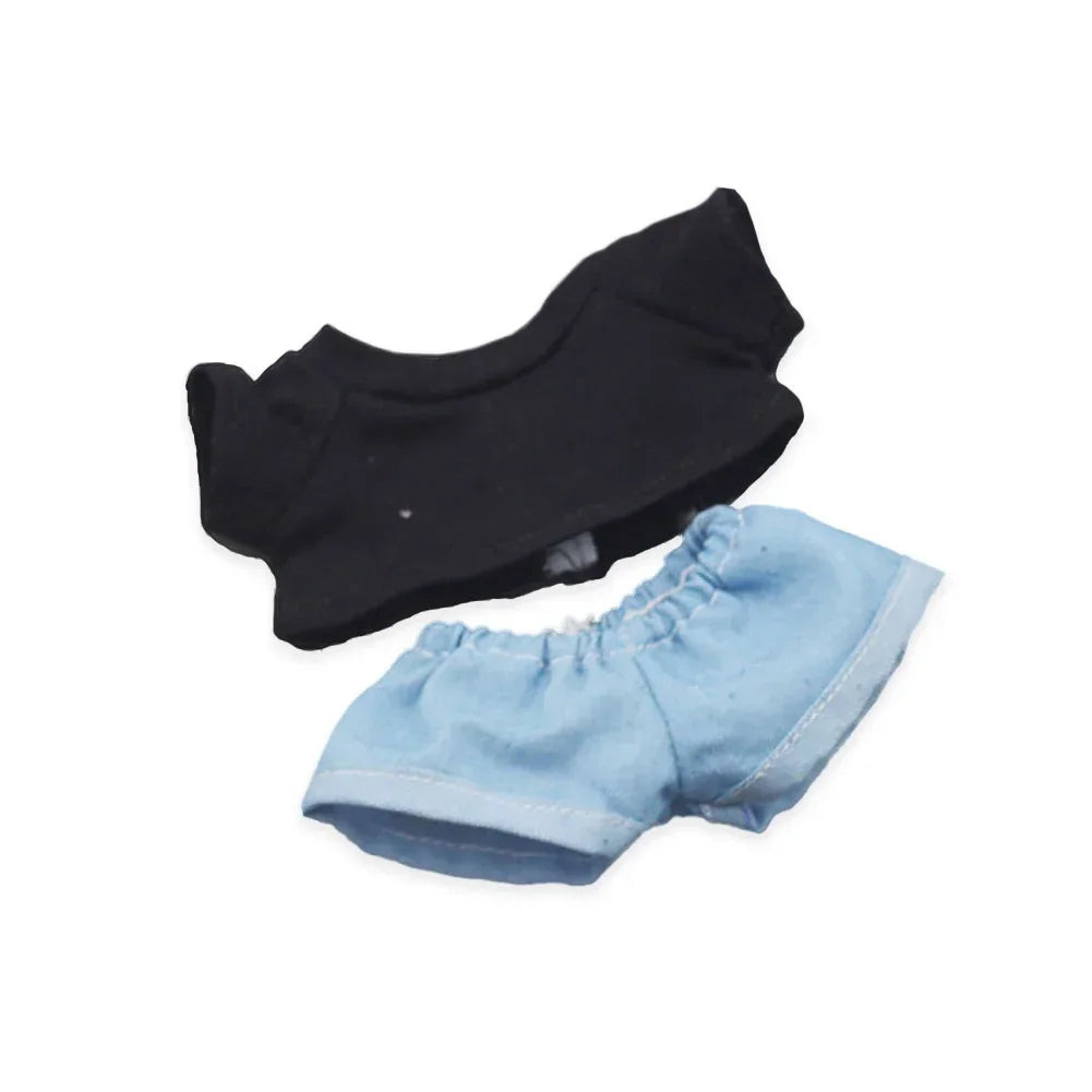 alt="Vêtements en coton pour figurines Labubu – couleurs variées, style kawaii, tissu doux et confortable, accessoires mode pour poupées 15-17 cm"