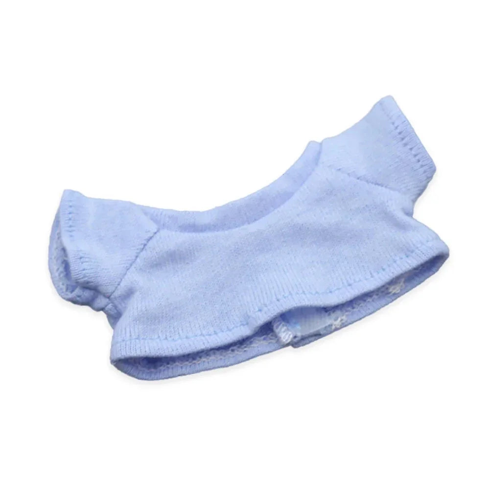 alt="Vêtements en coton pour figurines Labubu – couleurs variées, style kawaii, tissu doux et confortable, accessoires mode pour poupées 15-17 cm"