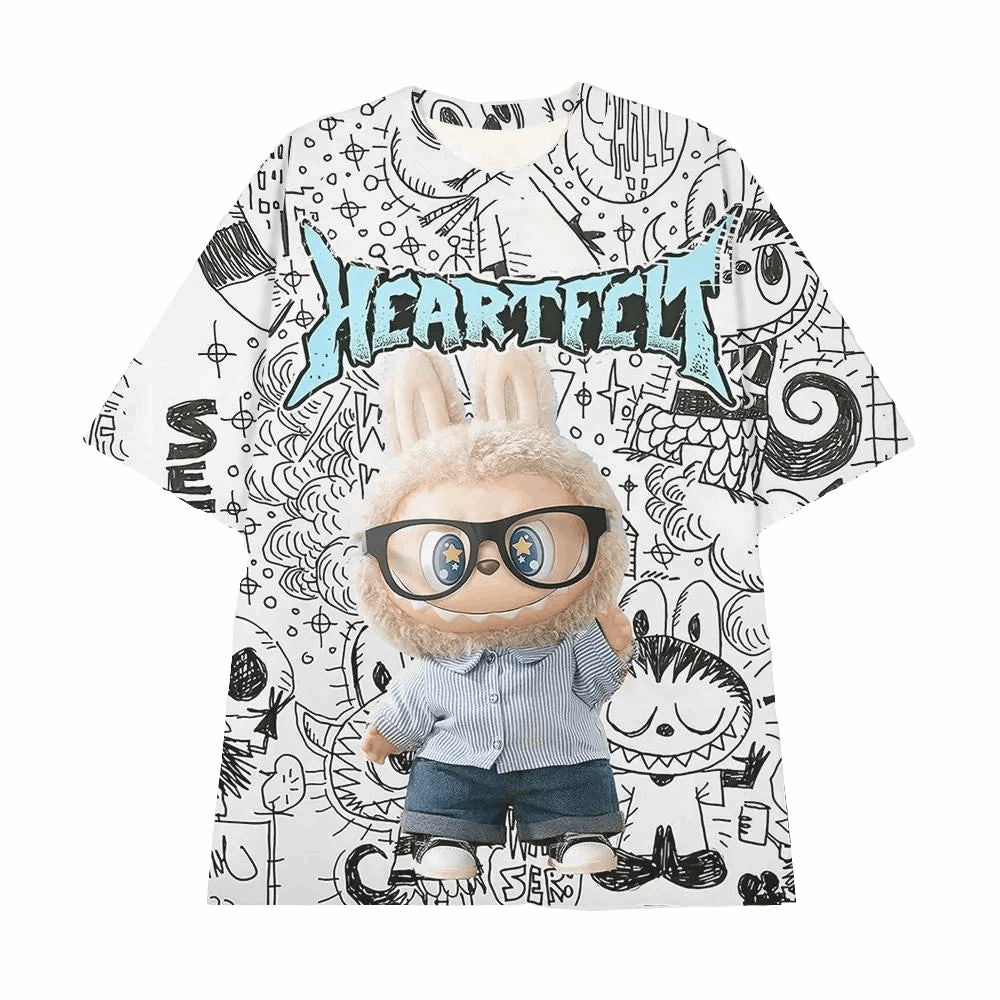 alt="T-shirt enfant Labubu Heartfelt – manches courtes, motif 3D original, coupe droite, col rond, polyester léger, style tendance pour enfants 4-13 ans"