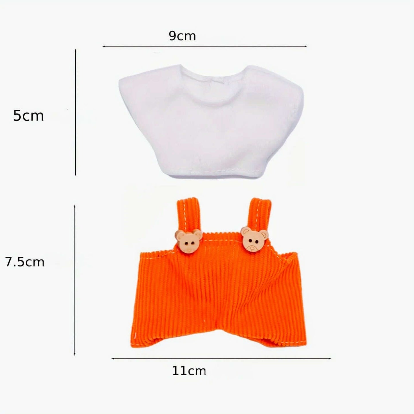 alt="Ensemble vêtements pour Labubu – tenues kawaii colorées avec finitions soignées, tissu léger et confortable, accessoires mode pour figurines Labubu"