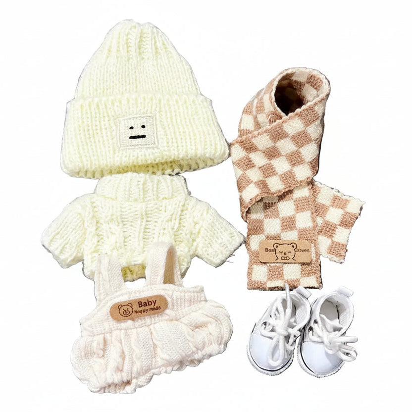 Labubu Tenues - Ensemble hiver tricoté pour bébé avec bonnet, écharpe, manteau et chaussures blanches.