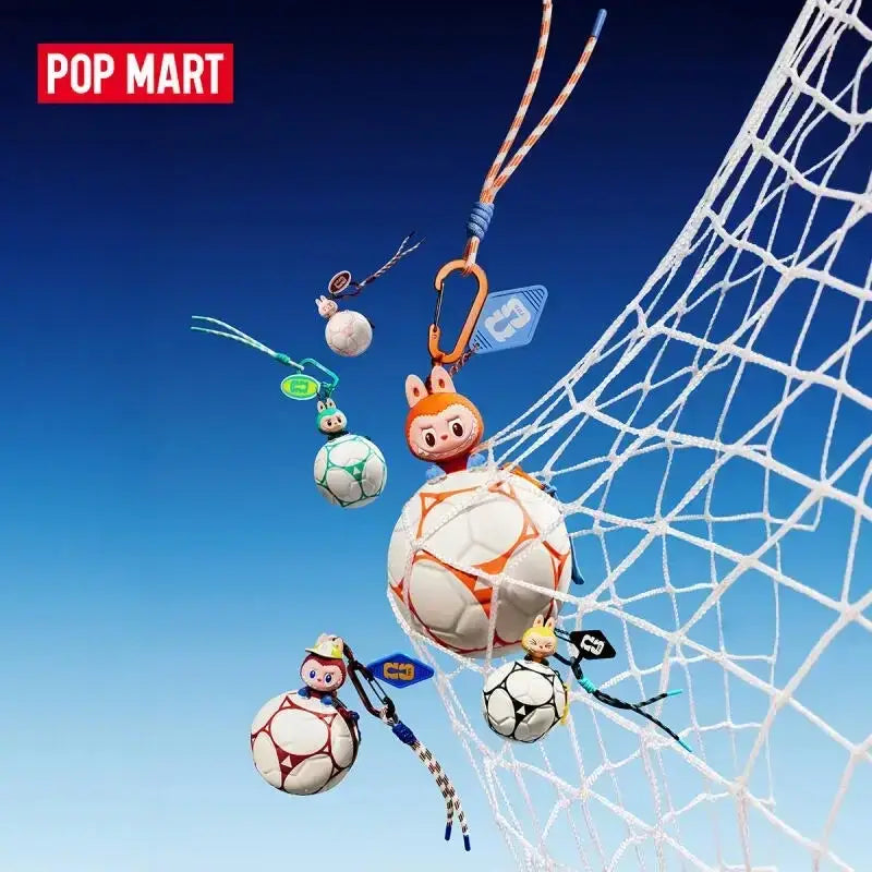 Labubu mini sac en forme de ballon de football, figurines colorées suspendues dans un filet de football - Pop Mart