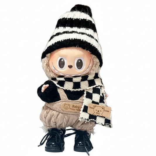 Labubu Tenues - Poupée en tenue d'hiver avec écharpe, bonnet à rayures et accessoires, mode hiver pour Labubu.