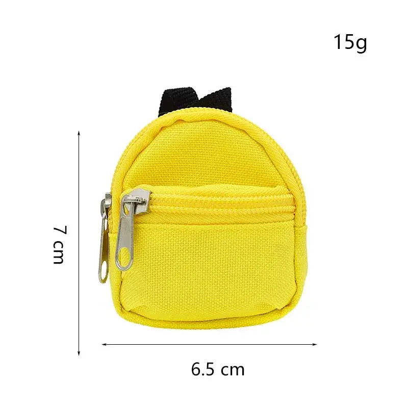 Sacs à dos mini - Padded pour Labubu, petit sac jaune avec zip, dimensions 7 cm x 6.5 cm.