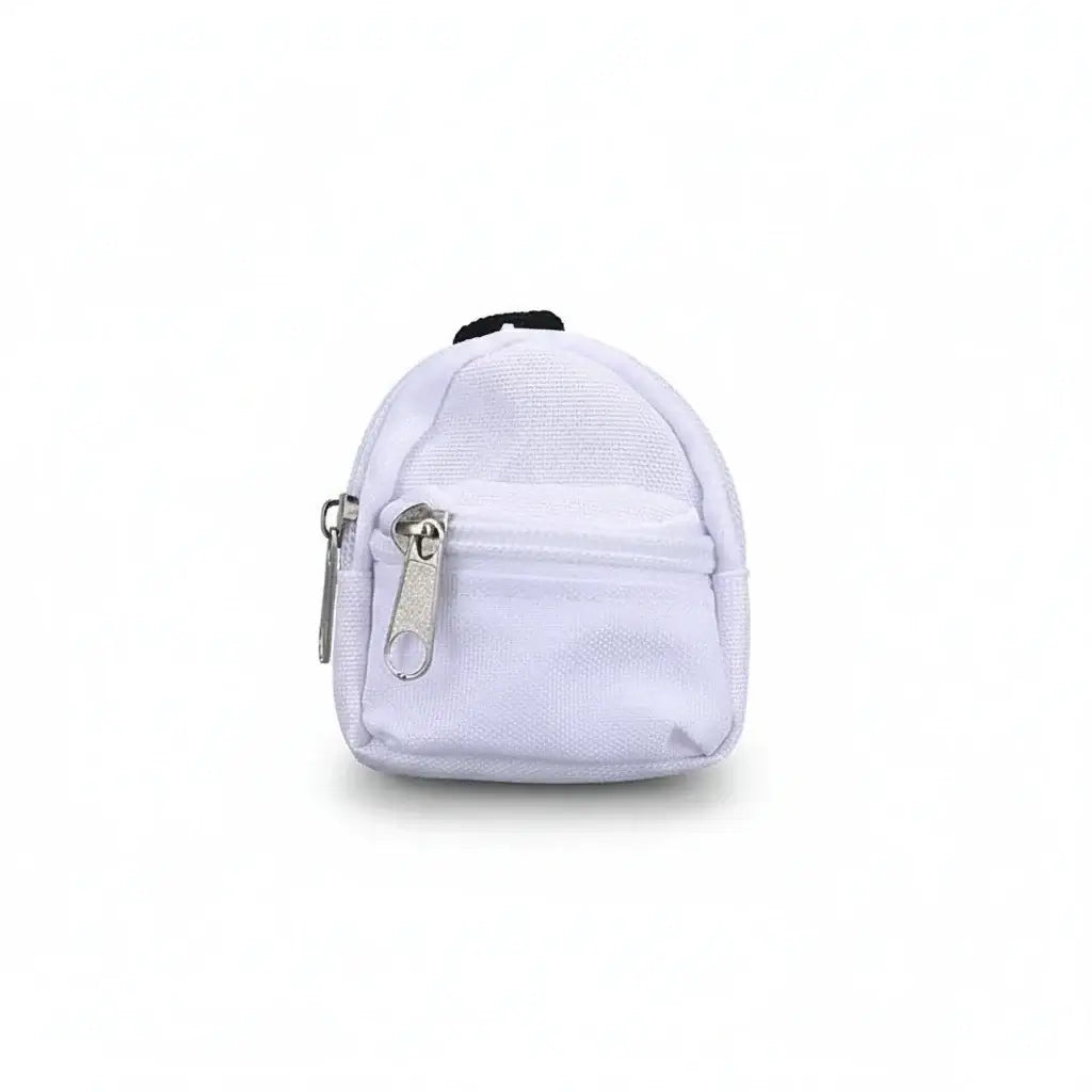 Sacs à dos mini - Padded pour Labubu en coloris blanc avec zip, idéal pour les petites affaires.