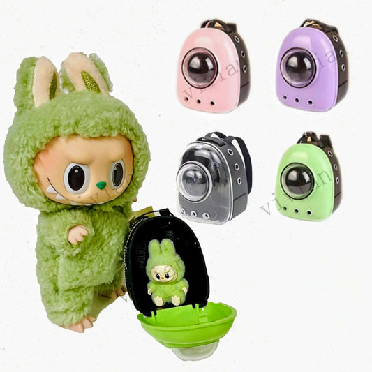alt="Mini sac personnalisé pour figurine Labubu – modèle waterproof en PVC et nylon, motifs variés, accessoire mode sécurisé, rangement stylé pour poupée 6 cm"